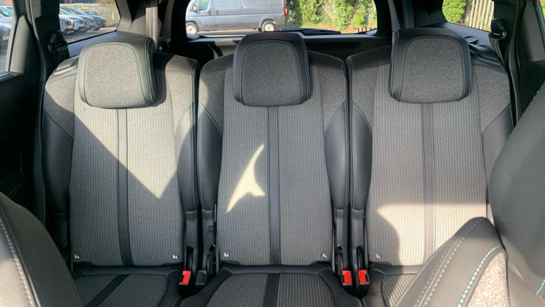 Peugeot 5008 1.5 BlueHDi Allure 5dr Diesel Estate